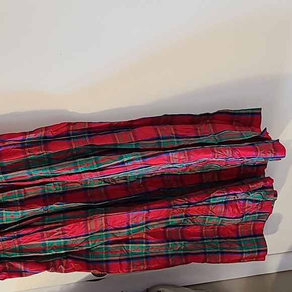 Holiday 2 Piece Dress - Picture 4 of 7